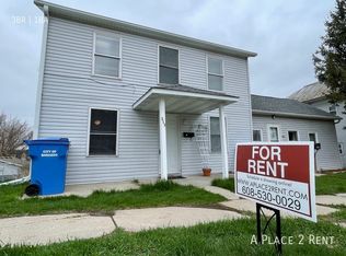 315 South St, Baraboo, WI 53913