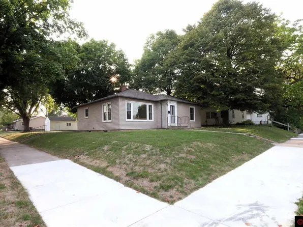 803 N German St, New Ulm, MN 56073