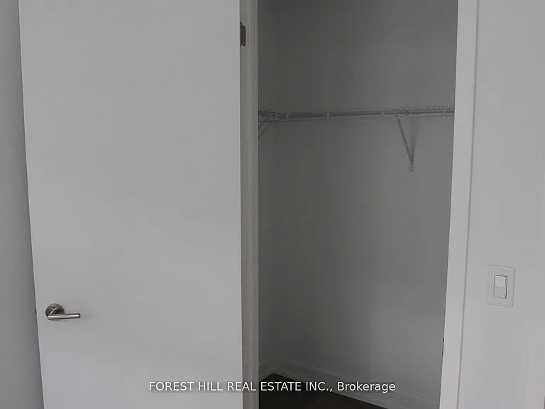 8 Beverley Glen Blvd #109 — Photo 16