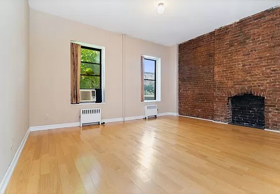 5th image of 380 Atlantic Ave #1