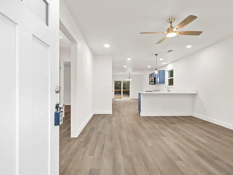 331 Crescent Ave — Photo 35