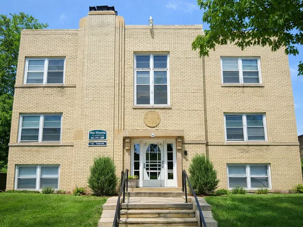 1947 Grand Ave, Saint Paul, MN 55105