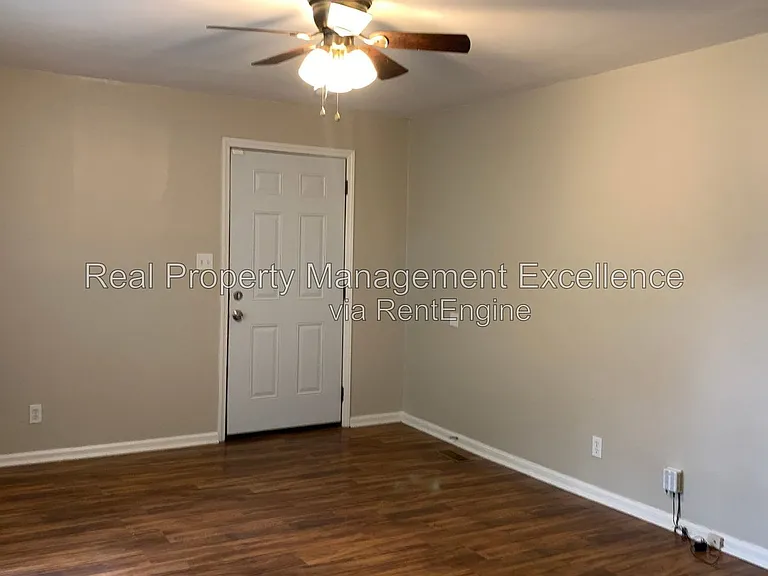 410 Lamont St — Photo 22