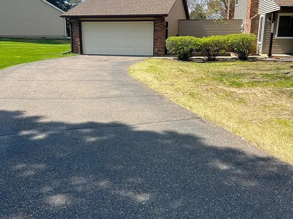 2447 Wimbledon Bay, Woodbury, MN 55125