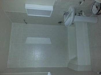 3rd image of 720 Pugsley Ave #2