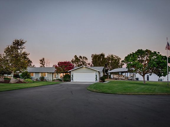 2nd image of 277 E Fantz Avenue