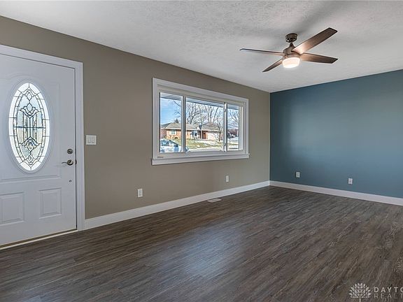 4th image of 753 Cransberry Dr