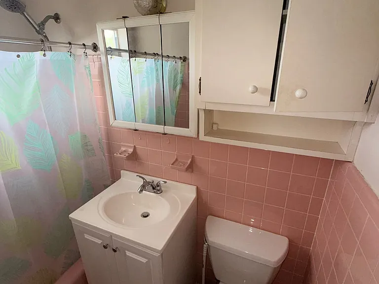 22138 Belinda Ave — Photo 14