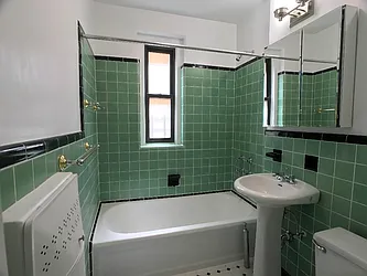 Rented by Sovereign Realty NYC