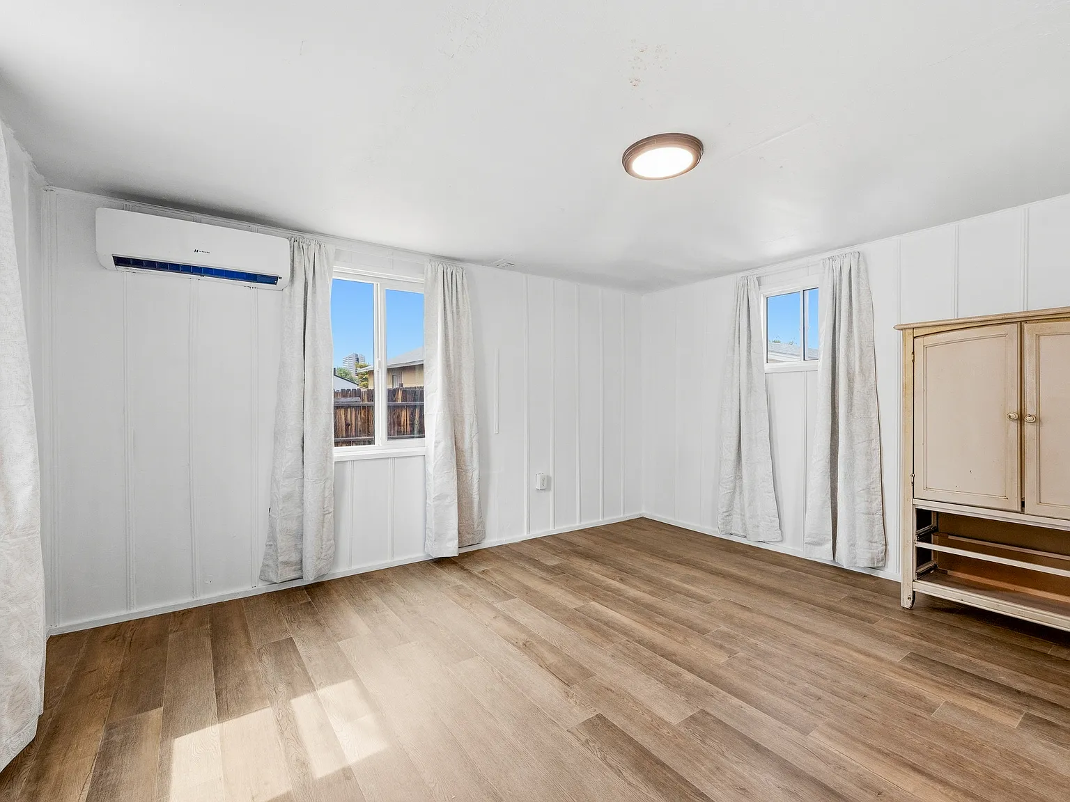 1 bed, 297 sqft, $1,100 — Photo 4