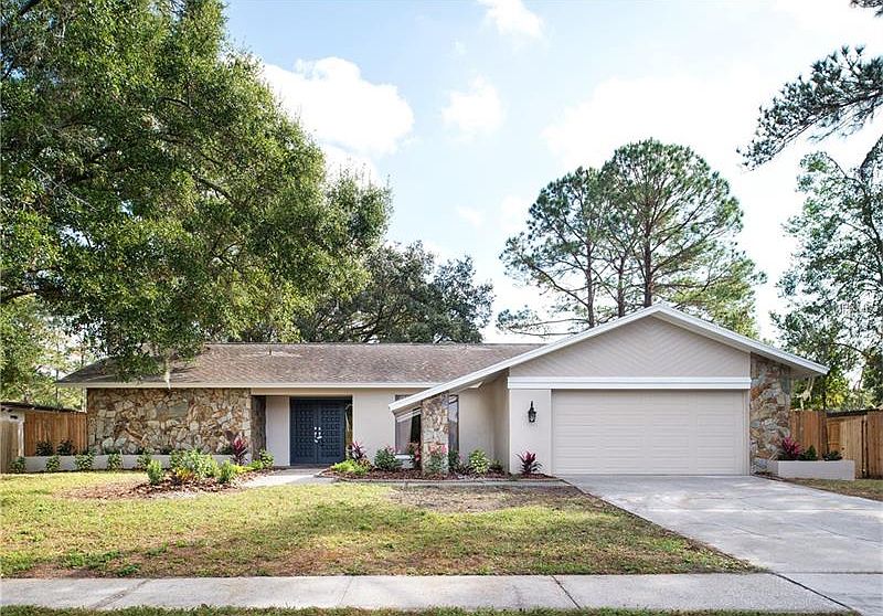 1st image of 13919 Middle Park Dr