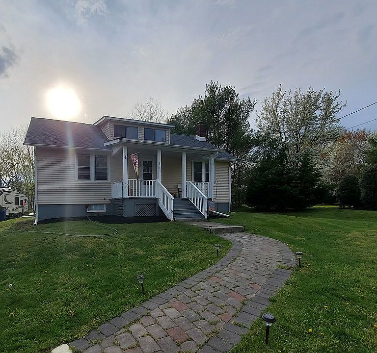 2nd image of 111 Medford Mount Holly Rd