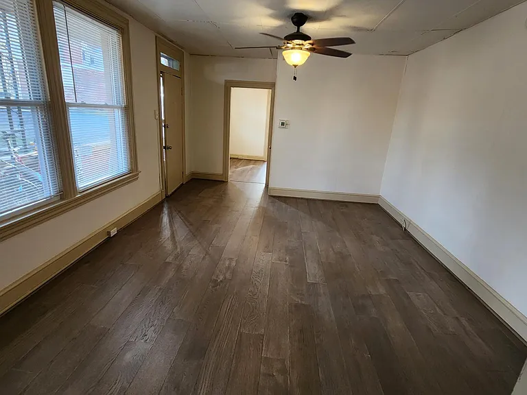 116 N Pine St #1 — Photo 5