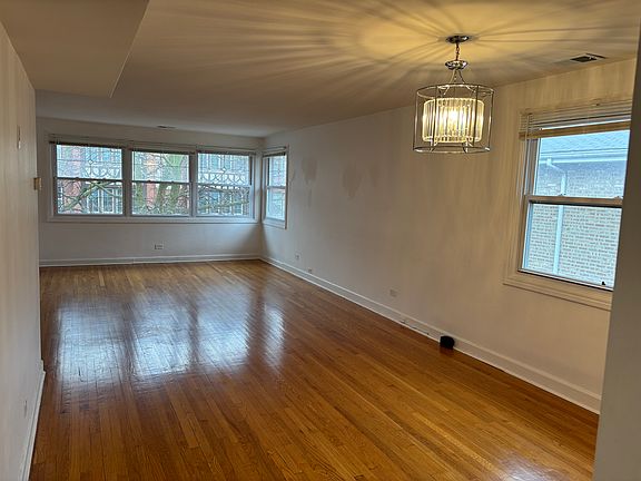 2nd image of 7130 N Paulina St #2