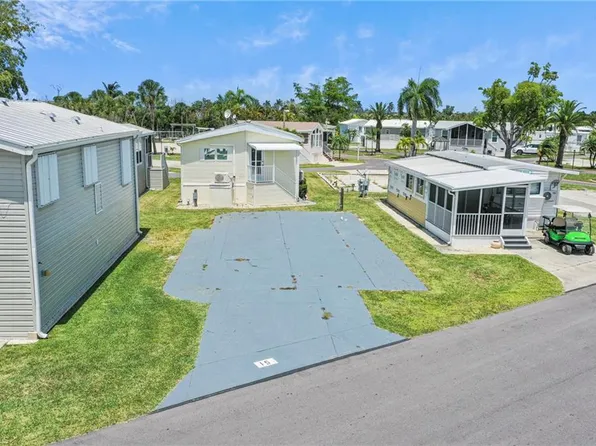 19681 #15 Summerlin RD, FORT MYERS, FL 33908