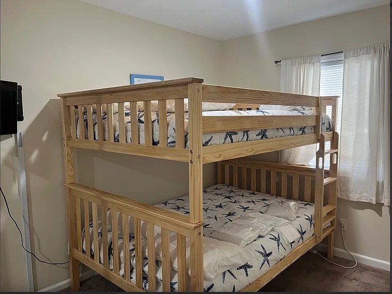 107 Raleigh Ave #107 — Photo 8