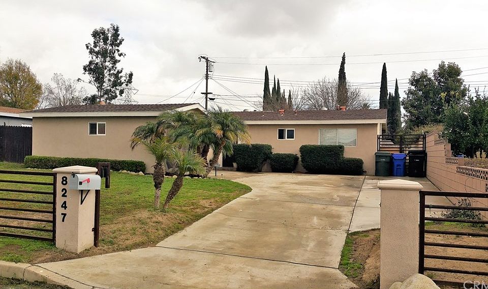 1st image of 8247 Emmett Ave