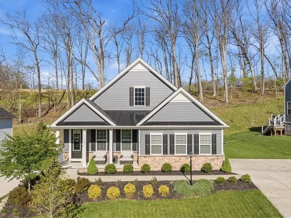 102 Curtis Dr, Wexford, PA 15090