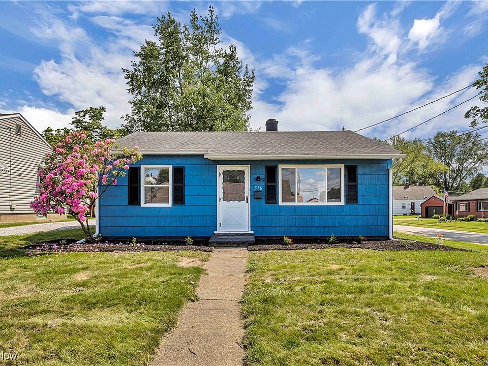 1st image of 576 Franklin Ave
