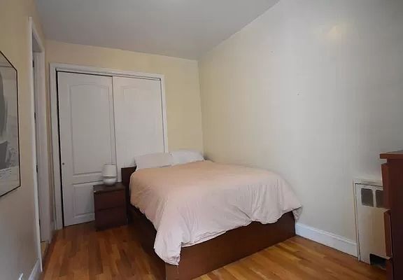 4th image of 237 Sullivan St APT 1C