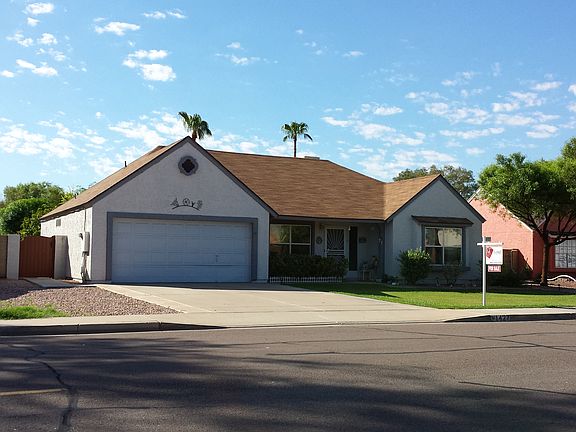 2nd image of 1427 E Dava Dr