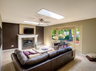 9818 60th Street Ct W, University Place, WA 98467