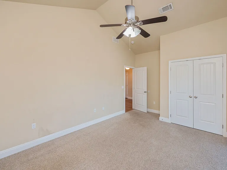 3927 Tuscany Way — Photo 29