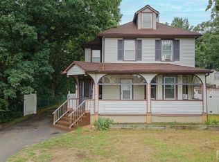 580 Marlboro Rd, Old Bridge, NJ 08857