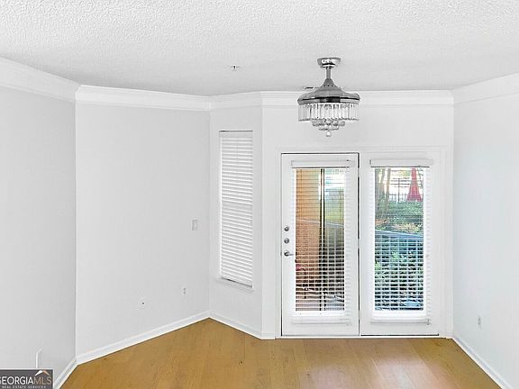 5th image of 10 Perimeter Summit Blvd #4116