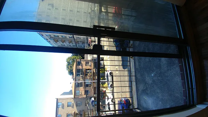 Rented by Metro Garden Realty NYC | media 42