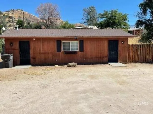 60 Woodland Dr, Wofford Heights, CA 93285