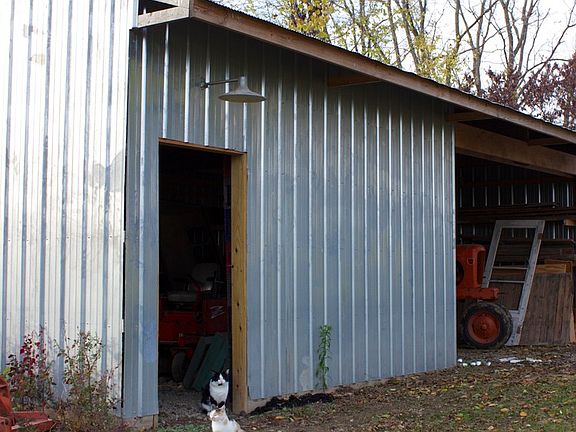 Barn