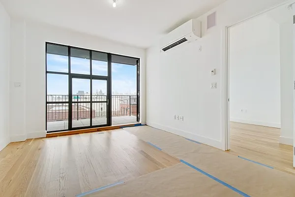 Rented by EXR | media 3