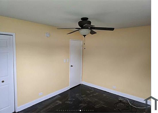 5th image of 3014 W 163rd St