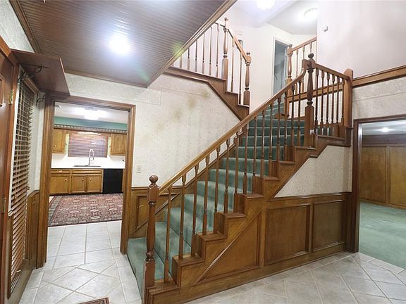 4th image of 13015 Wincrest Ct