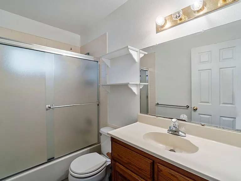 833 Ponderosa Dr — Photo 8