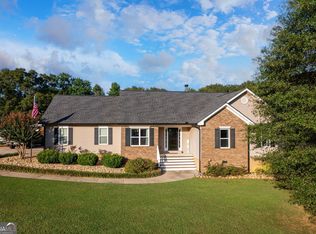 207 Larson Ln, Griffin, GA 30224