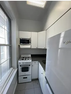 Rented by Cayenne Realty Group | media 5