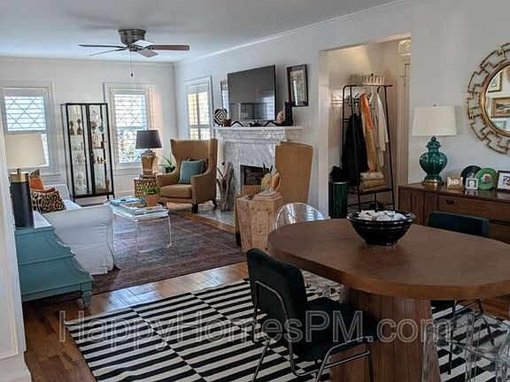 3rd image of 4494 Durant Ave