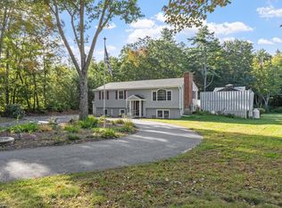45 Williamsville Rd, Hubbardston, MA 01452