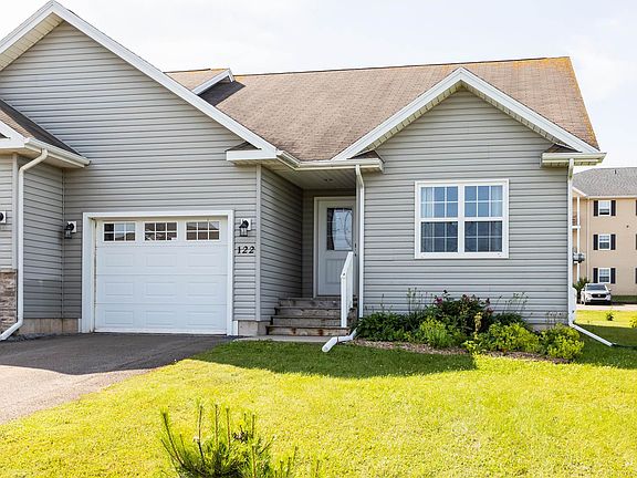 2nd image of 122 Heron Dr