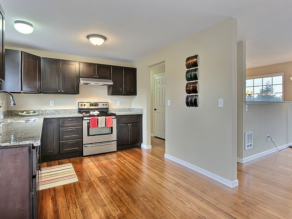 4th image of 21803 51st Ave E
