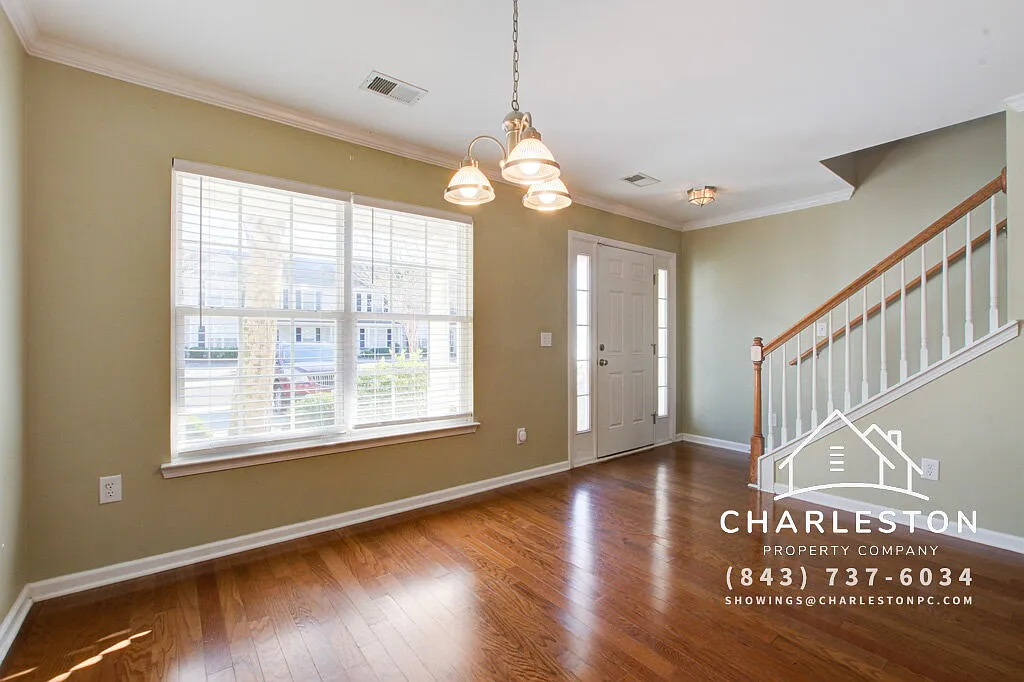 2 bed, 2.5 bath, 1306 sqft, $1,750 — Photo 4