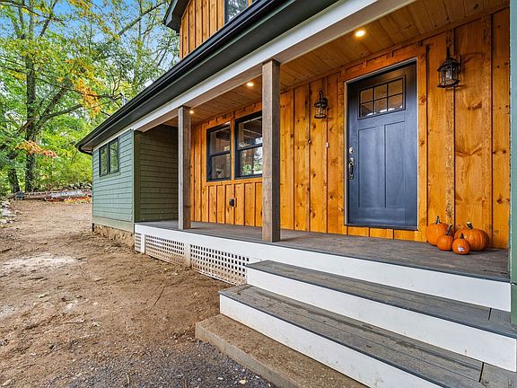 3rd image of 10 Noonhill Rd