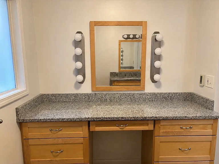 Main bathroom.
