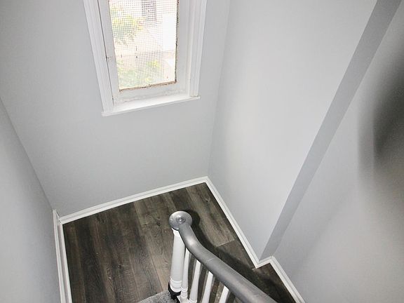 2nd image of 2401 E Dauphin St #D