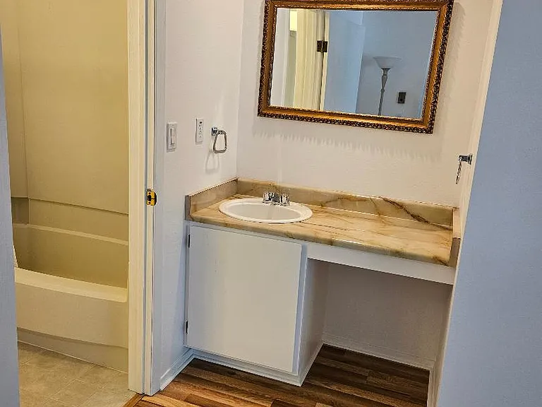 925 Columbia Road 421 — Photo 14