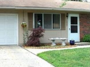 1939 Edgelea Rd, Lawrence, KS 66046