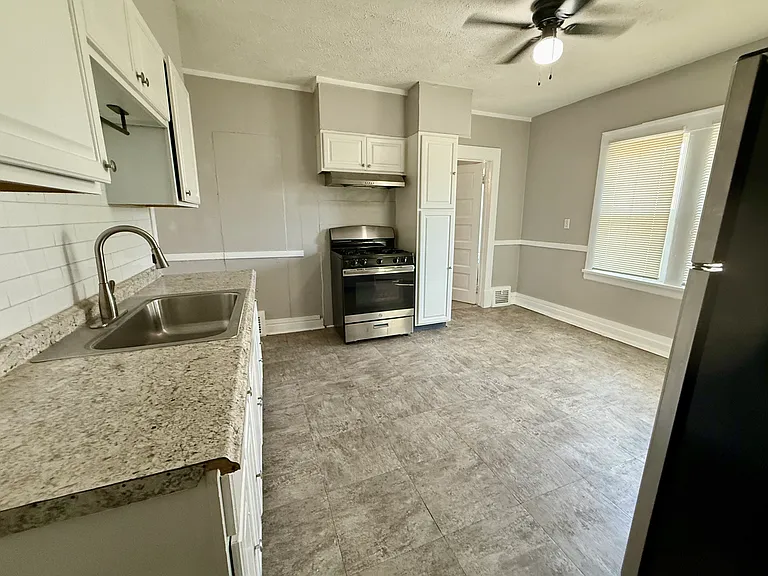 2602 Vega Ave — Photo 8