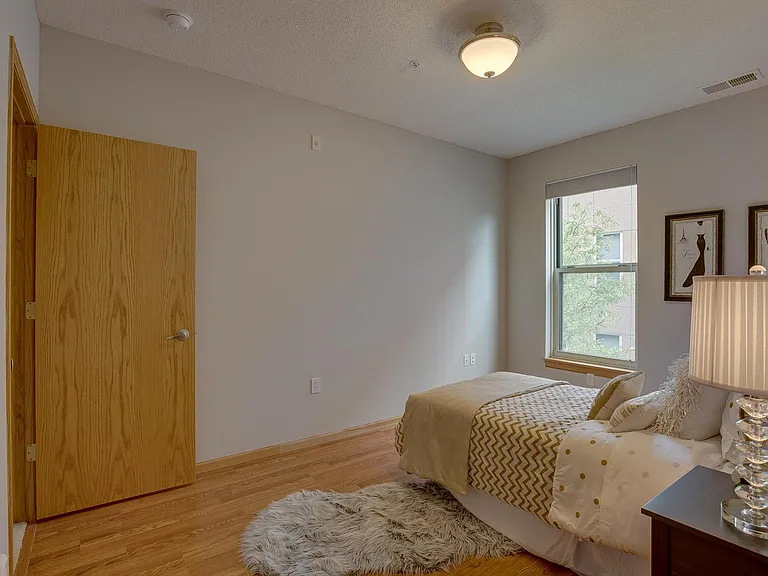 680 N 2nd St #406 — Photo 37